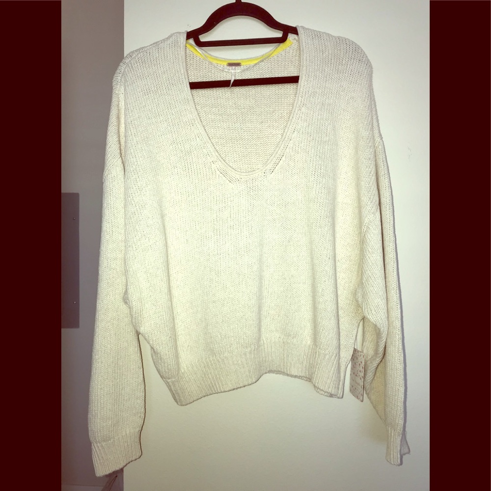Free People women’s V Neck Sweater